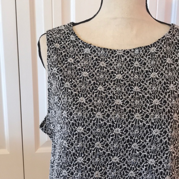 Dress Barn Tops Black And Silvergray Floral Tank Poshmark